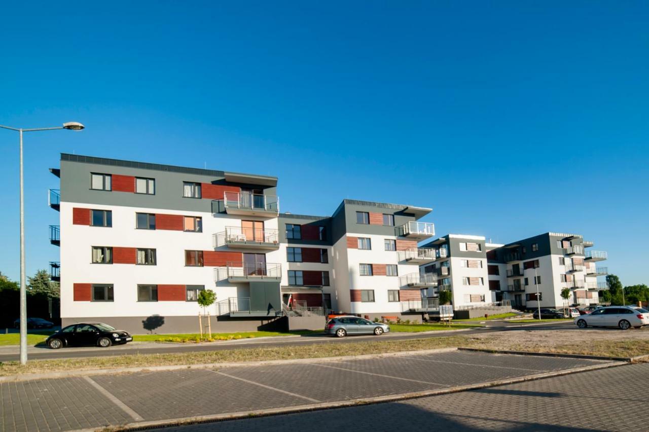 Urban Apart Uniejow Leilighet Eksteriør bilde