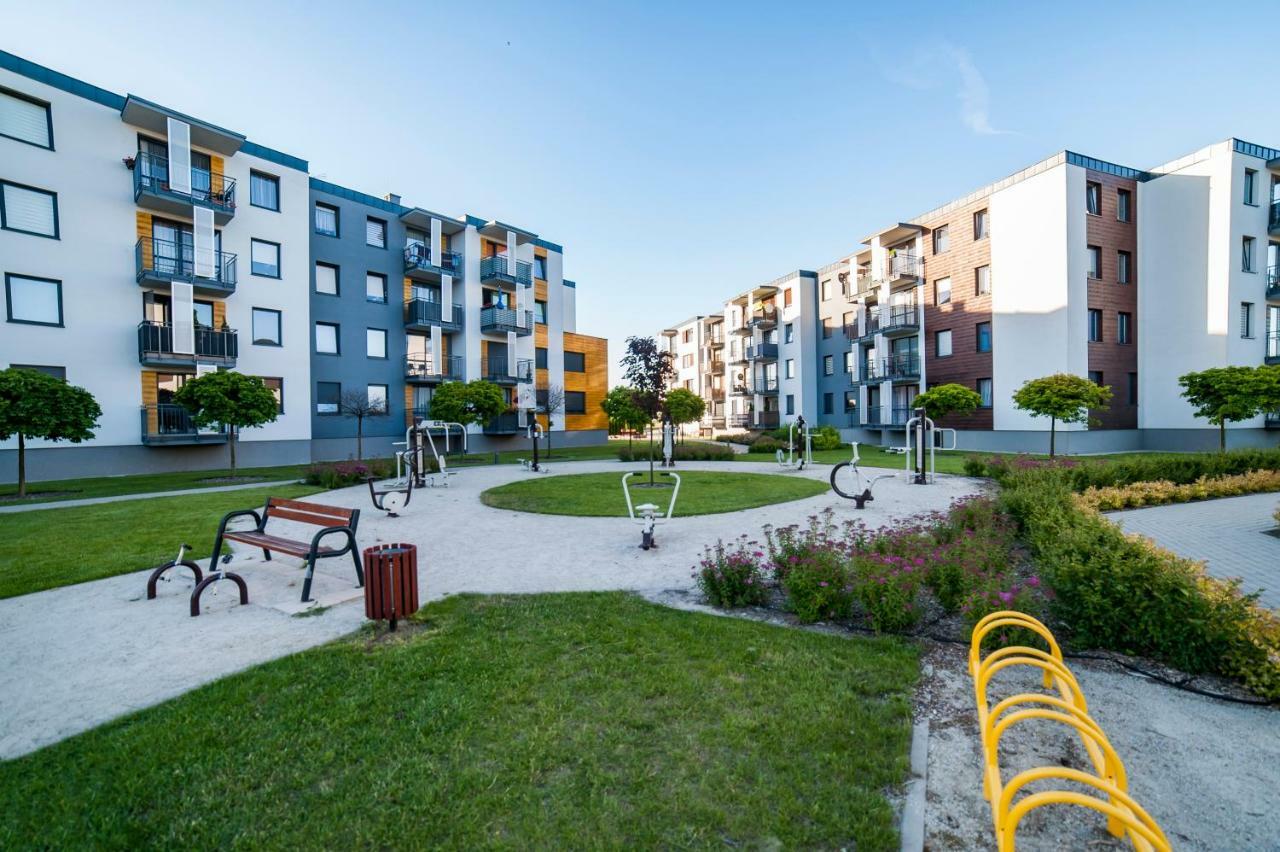 Urban Apart Uniejow Leilighet Eksteriør bilde